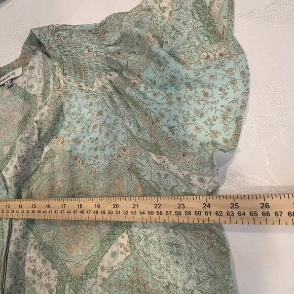 Rose + Olive Top Womens  1X Green Paisley Chiffon Short Sleeve Boho - Picture 4 of 11